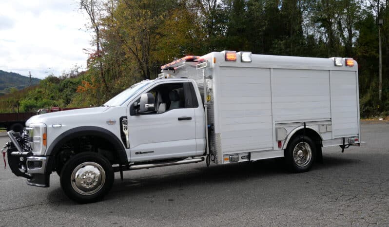 
								* Delivery Photos * New 2023 Ford F550 4×4 6.7L with Remounted Hackeny Rescue Body and Full Set of Tools full									